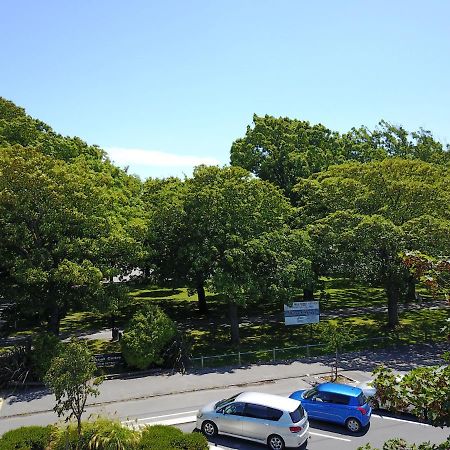 Modern 1 Bedroom Apartment Across From Hagley Park ไครสต์เชิร์ช ภายนอก รูปภาพ